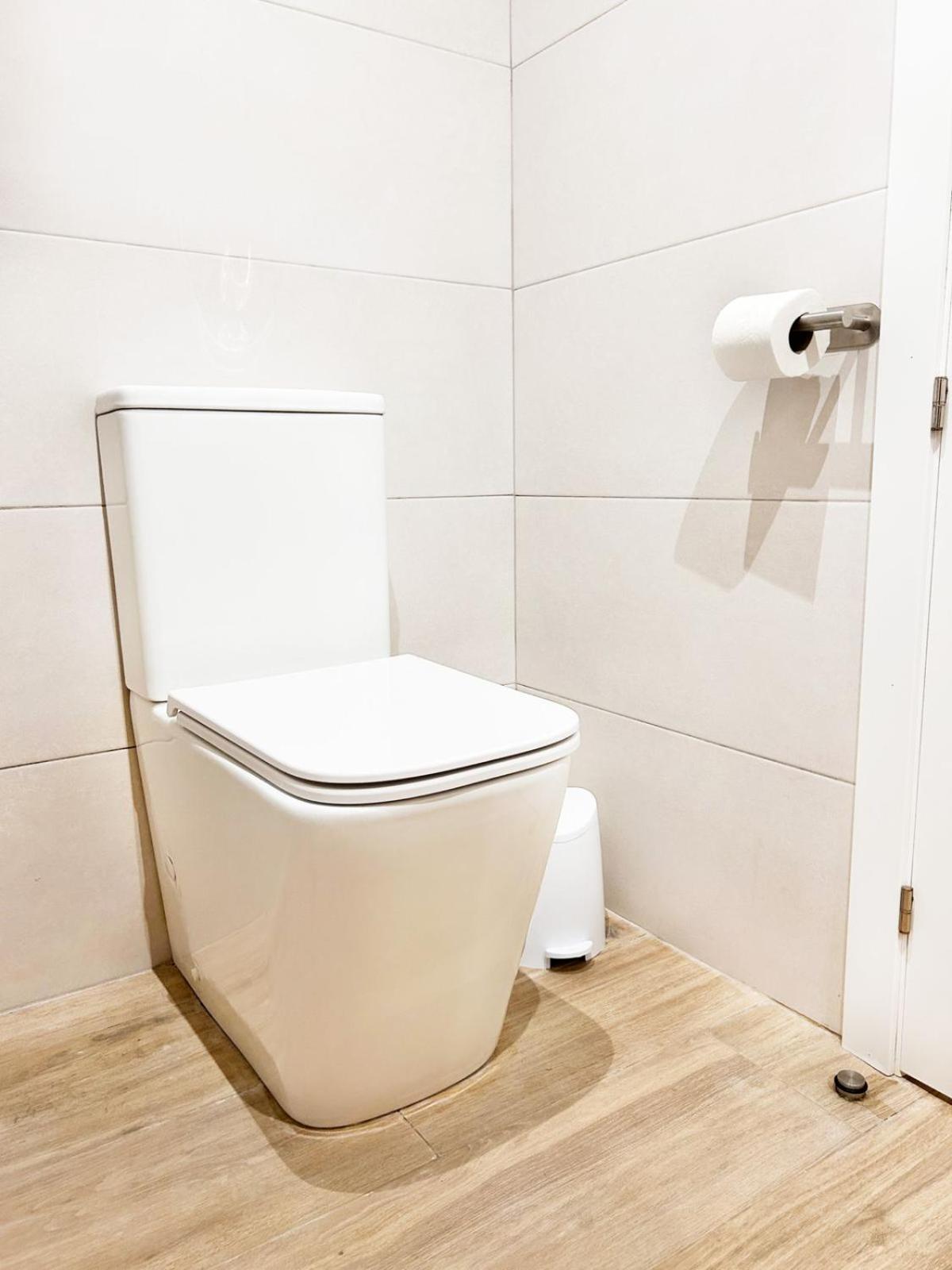 Apartamento Junto A Ruzafa Cerca Del Centro Valencia Bagian luar foto